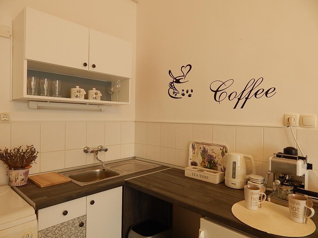 Ferencesek Apartman Печ Экстерьер фото