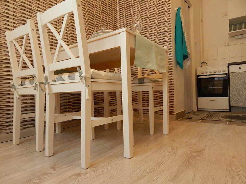 Ferencesek Apartman Печ Экстерьер фото